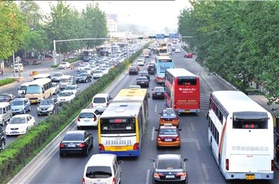 北京交通部門研究按家庭購車搖號 照顧剛需(圖)