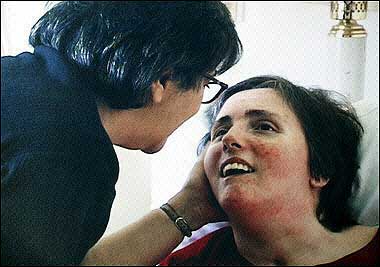 The US Senate passed legislation that congressional leaders hope will keep alive a heavily brain-damaged Florida woman, Terri Schiavo (R), who has been fed artificially for 15 years. [AFP]