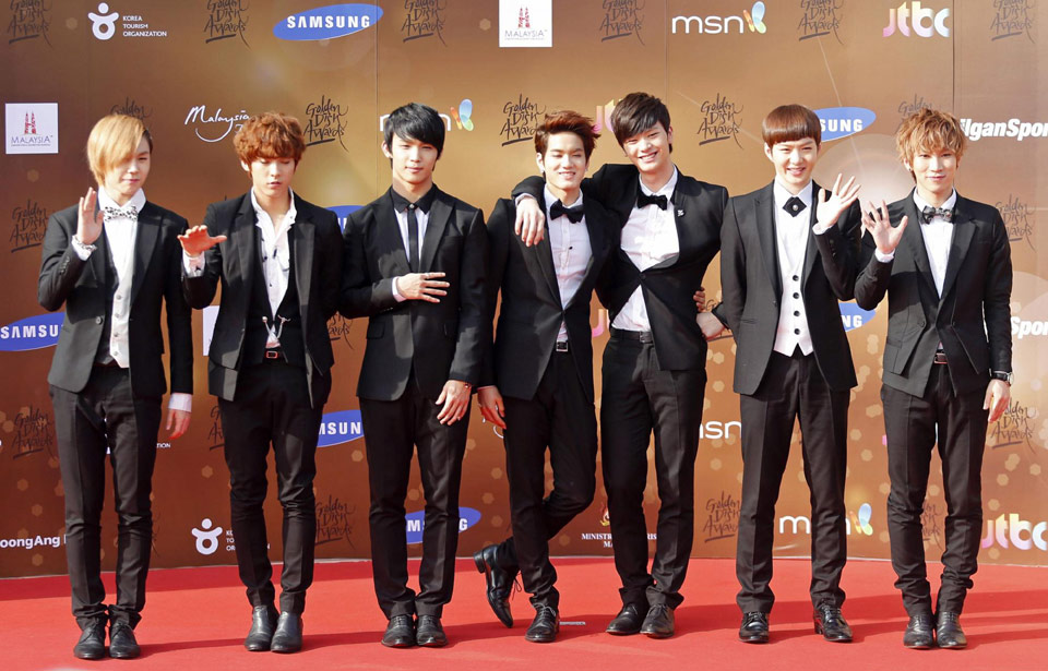 27th Golden Disk Awards held in South Korea