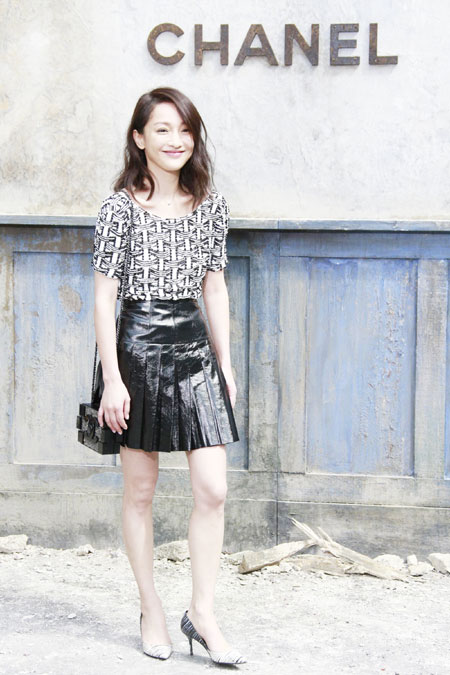 Celebrities attend Chanel fashion show