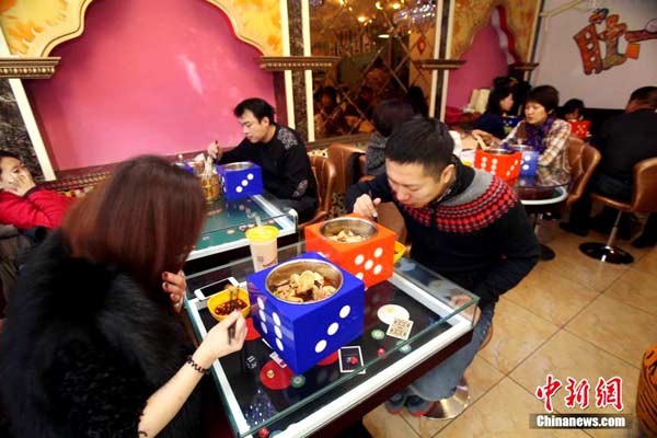 Casino-themed restaurant opens in Taiyuan