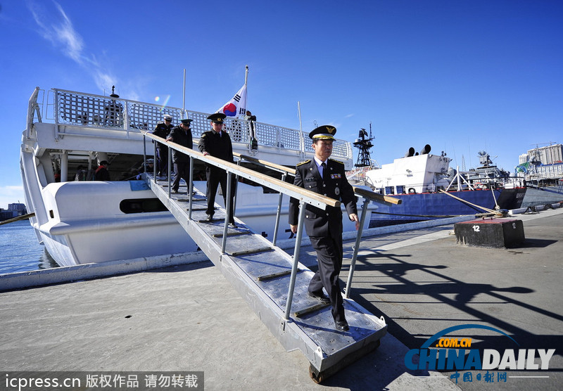 韓國(guó)海岸巡邏隊(duì)警戒艦抵達(dá)俄羅斯 將參加聯(lián)合軍演