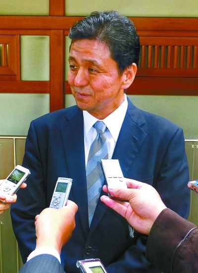 安倍之弟參拜靖國神社 美促日改善與鄰國關系