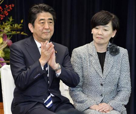 安倍夫人談與安倍婚姻 媒體預測2014年會否離婚