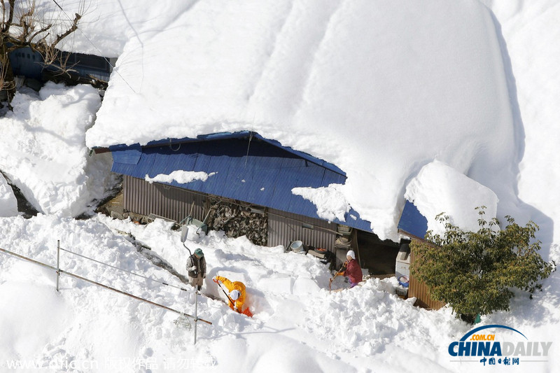 日本多地遭大雪“淹沒” 已造成至少19人死亡