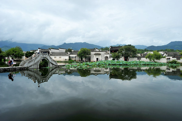 Hongcun exudes ancient flavor