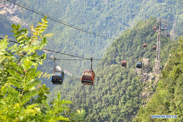 Unparalleled landscape of Tianmen Mountain