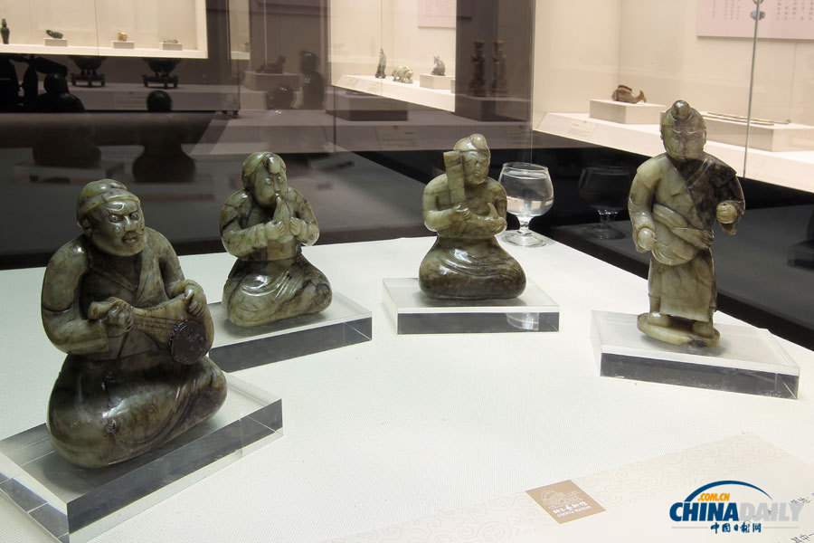 Shenyu Art Treasures Exhibition opens in Beijing