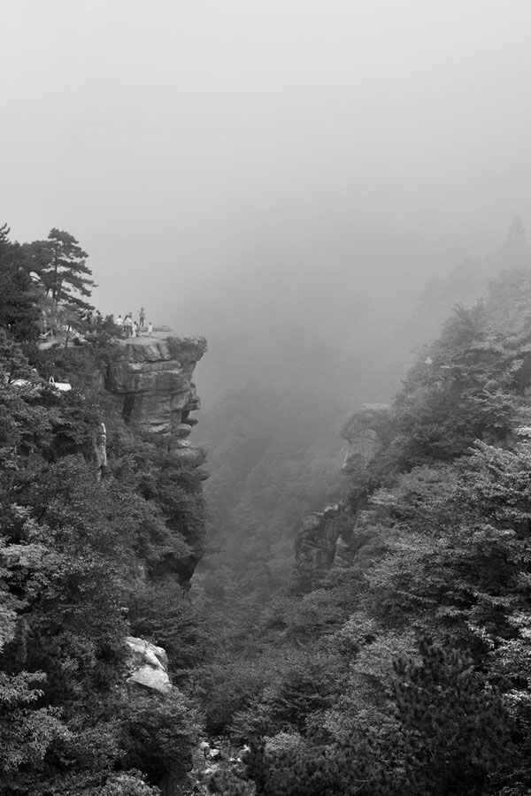 Heritage through lenses:Mount Lushan