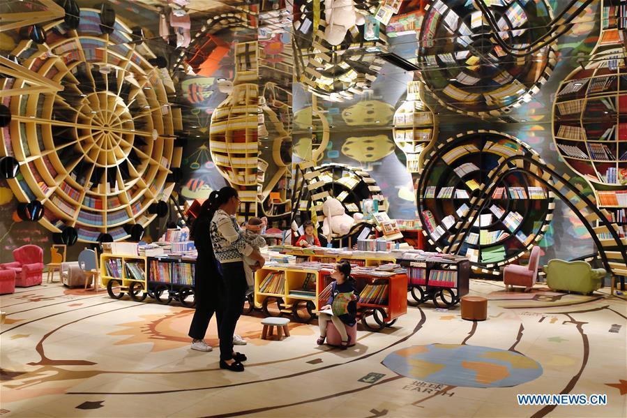 Innovative bookshop attracts children in E China's Hangzhou