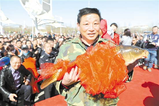 Northern wetlands carp festival gets off to a good start