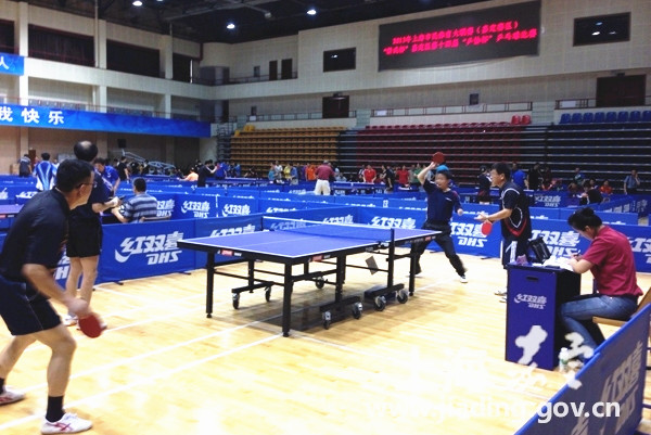 Jiading district holds Table Tennis Games