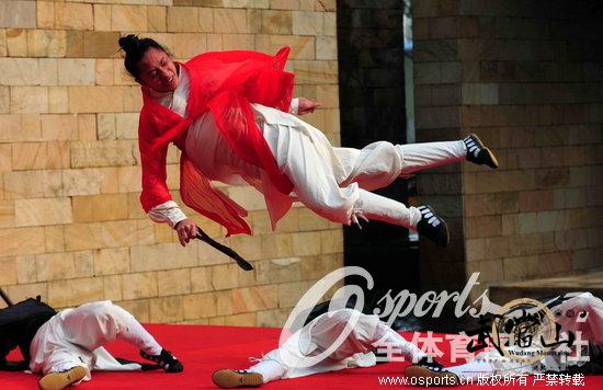 Wudang Taichi Kungfu Troupe performs in Hong Kong