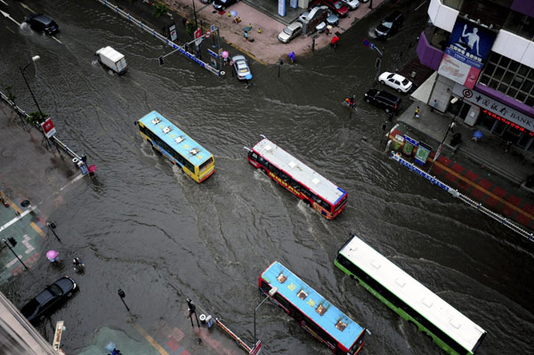 Downpour continues to pound NE China