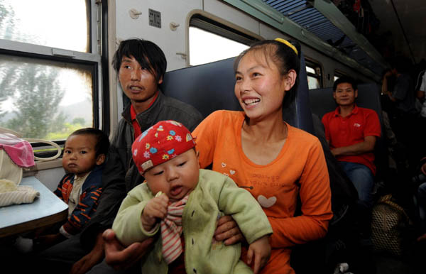 1,500 cotton pickers head to Xinjiang