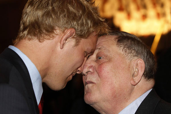 Hongi greeting ahead of Rugby World Cup