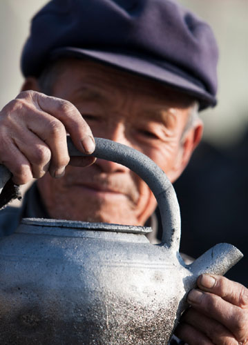 Disappearing ancient utensils