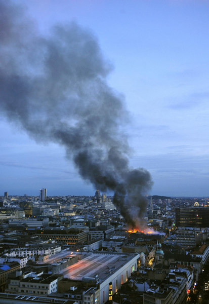 Fire breaks out in downtown Brussels