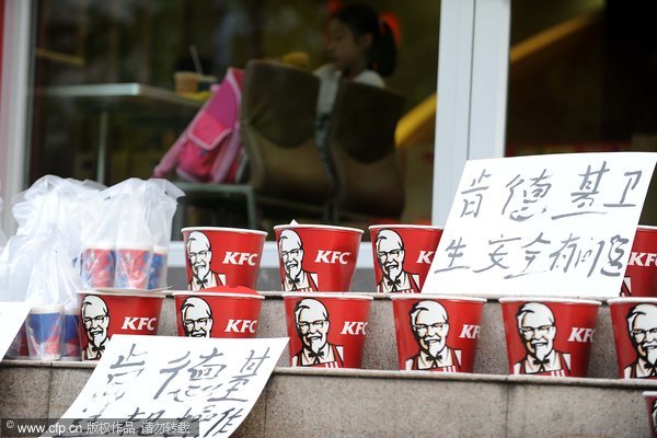 Finger-licking protest over food safety