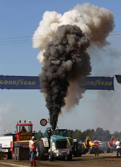 Snapshot of Tractor Pulling Euro Championships