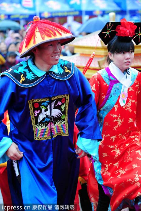 Traditional awards for Tour of Poyang Lake