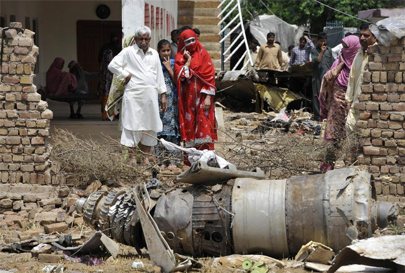 Photos: Air crashes worldwide in recent years