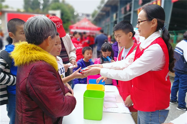 Siming takes lead in garbage sorting