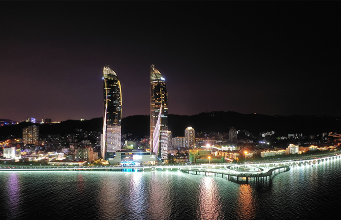 Panorama: Yanwu Bridge at night