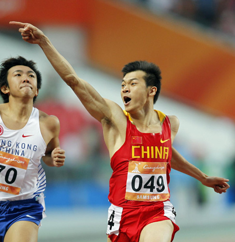 Chinese 100m sprinter makes history at Asiad