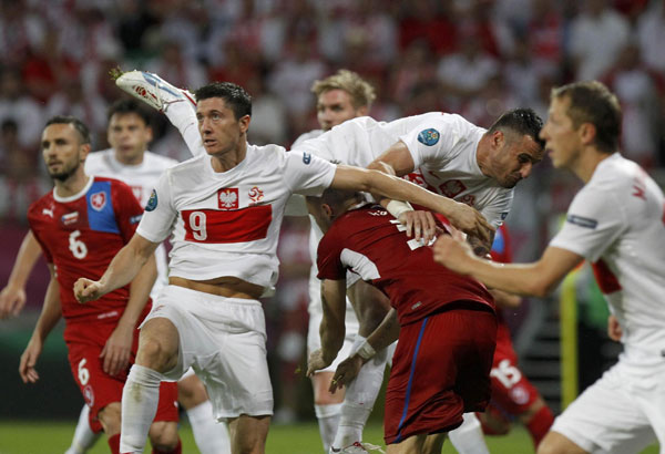 Greece, Czechs serve up more drama