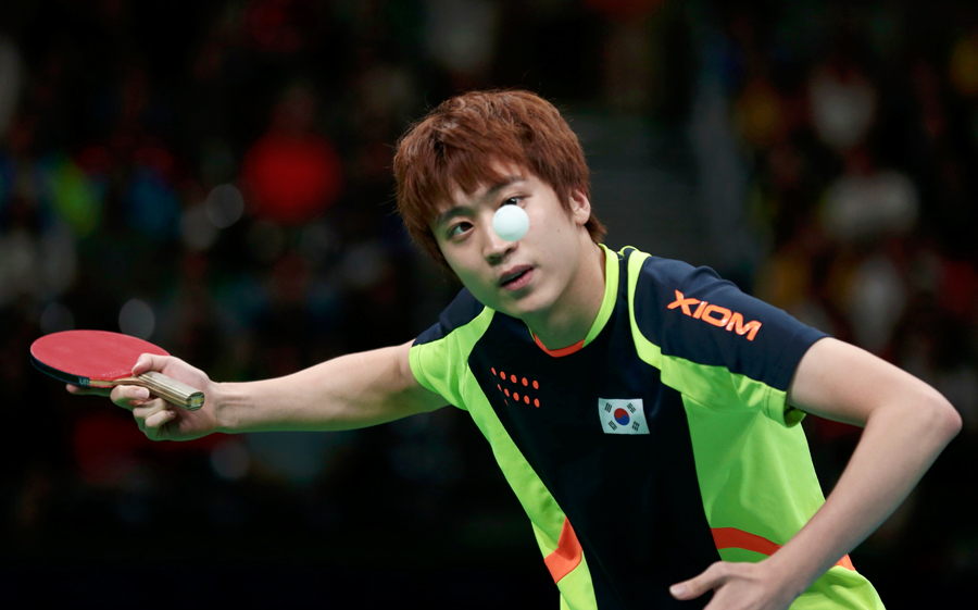 Chinese men's table tennis team wins semi final match