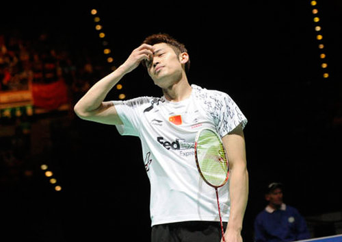 Lee Chong Wei beats 'Super Dan' to keep All England crown