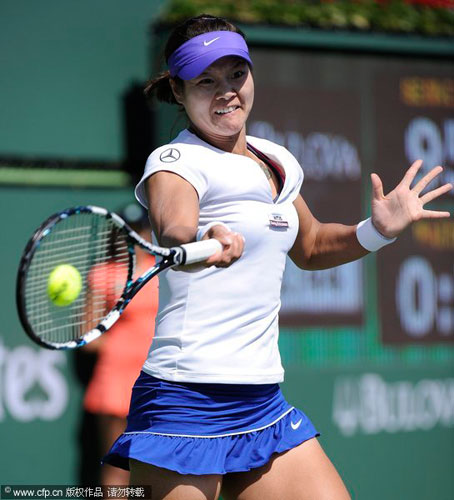 Azarenka, Li ease into Indian Wells 4th round