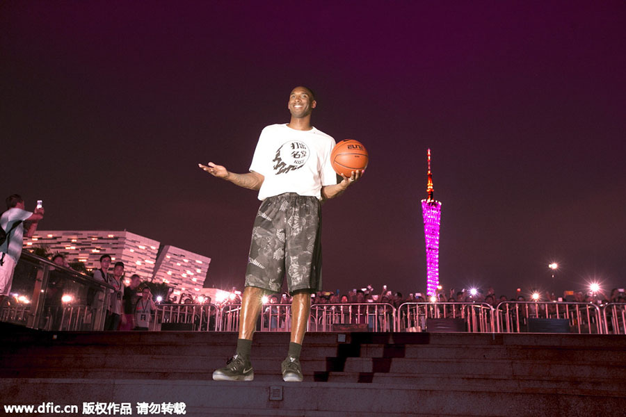 Kobe Bryant frenzy grips Guangzhou