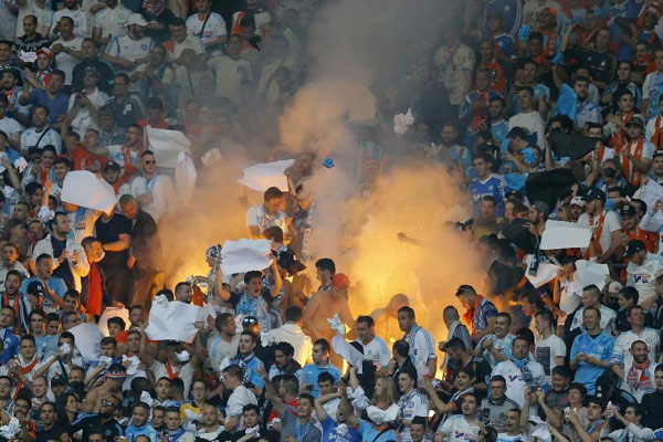 Euro 2016 security concerns grow after French Cup incidents