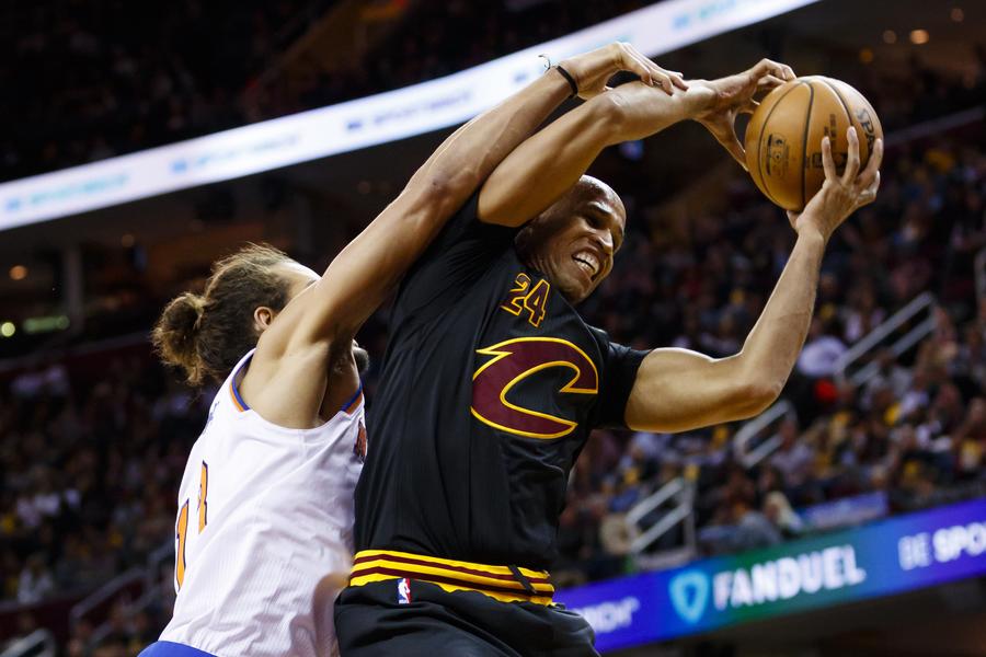 Cavaliers rout Knicks 117-88 in season opener