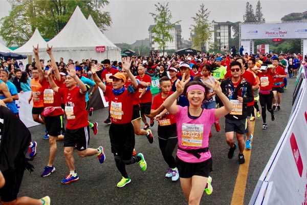 Rock 'n' roll marathon strikes a chord