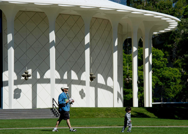 Art-like campus of the world's best university