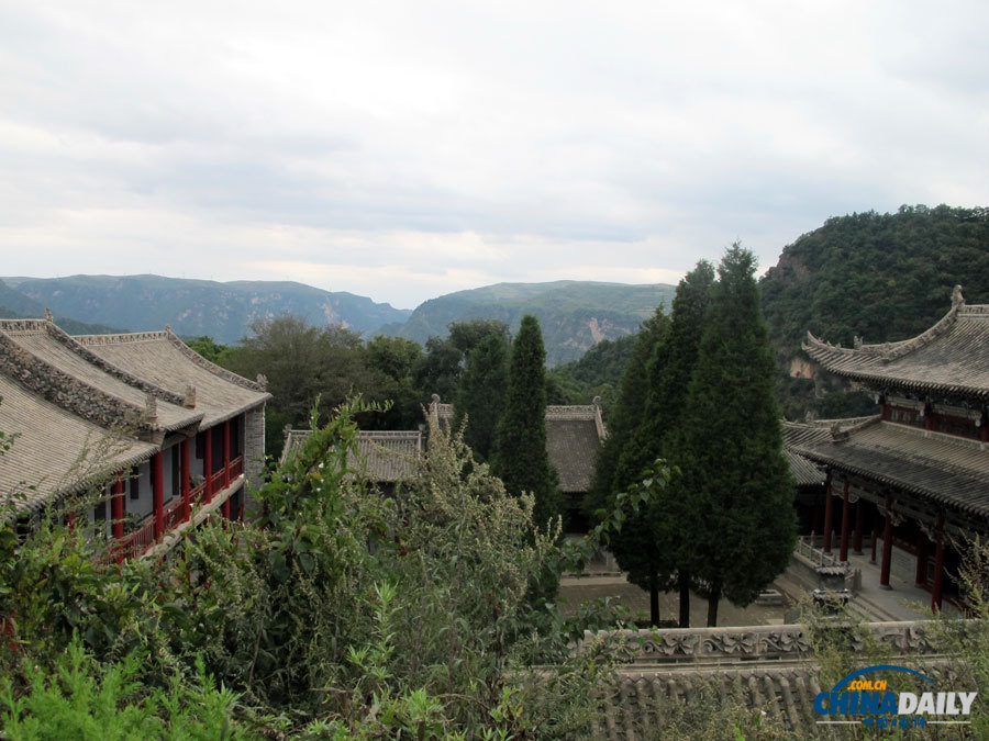 Sacred Taoist Mountain: Kongtong Mountain