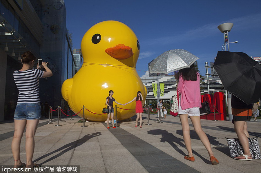 Copycat Yellow Duck celebrates Children's Day