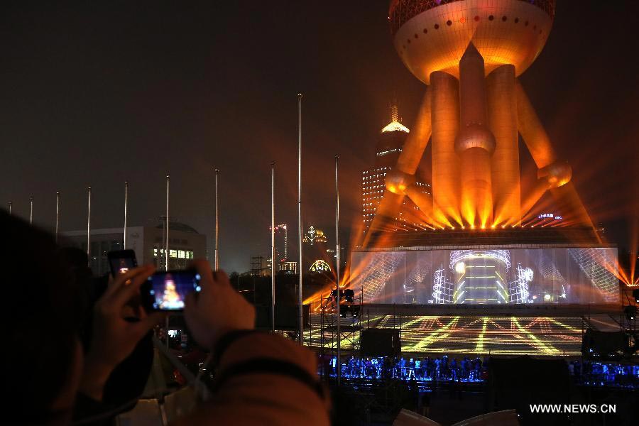 3D light show displayed in Shanghai