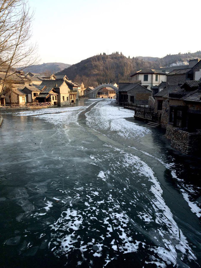 Frozen beauty of Gubei Watertown