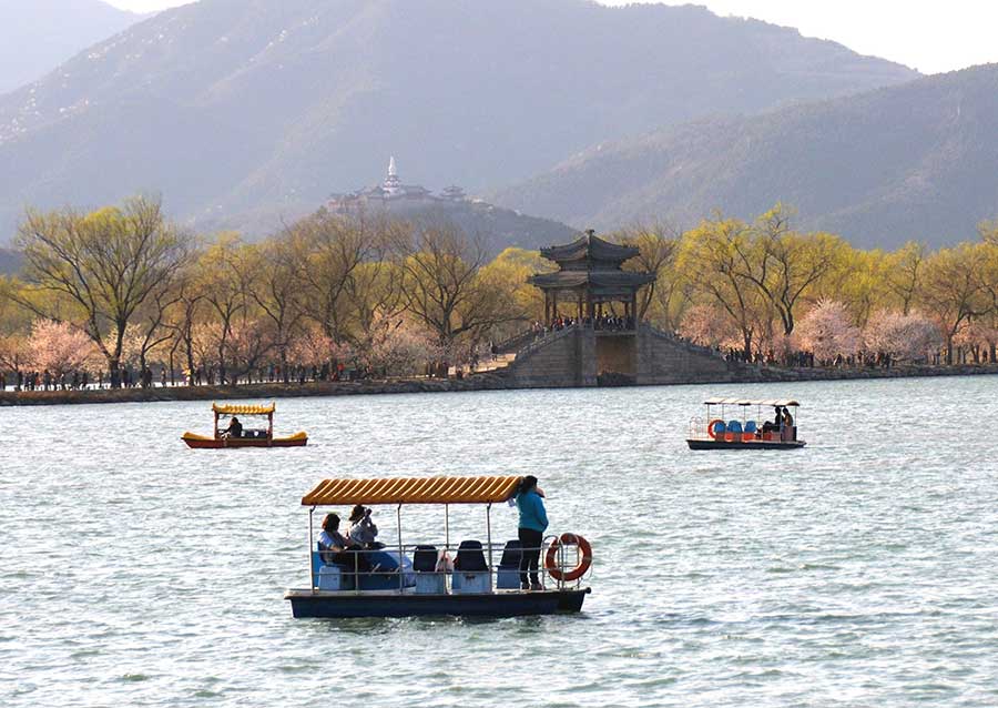 Summer Palace embraces spring