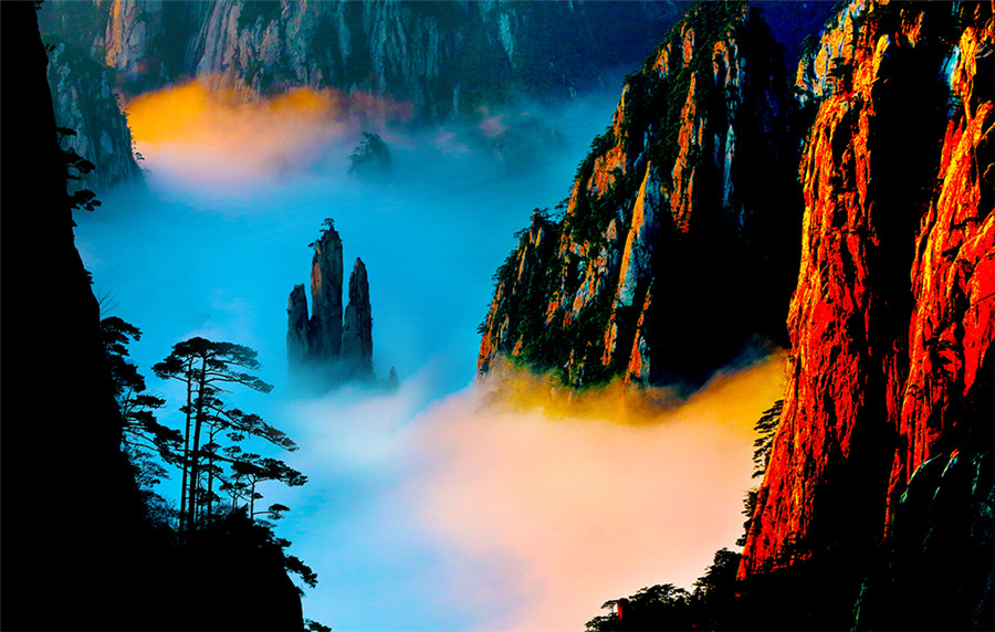 Breathtaking scenery of Huangshan Mountain captured on film