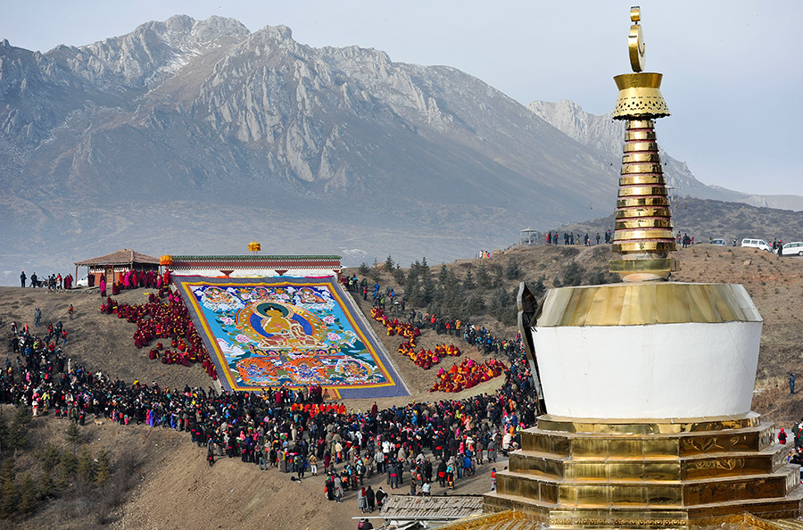 A glimpse of Langmu monastery in Gansu province