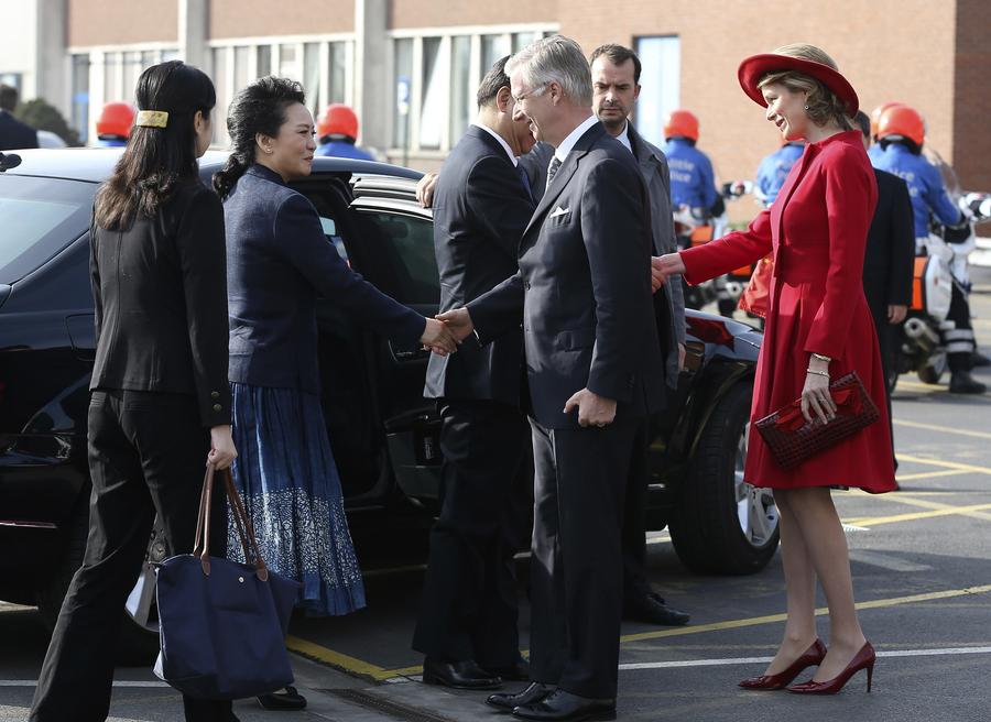 Chinese president visits Belgian plant of Volvo