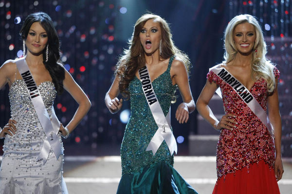 21-yr-old Californian crowned Miss USA