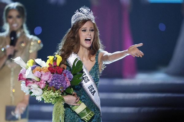 21-yr-old Californian crowned Miss USA