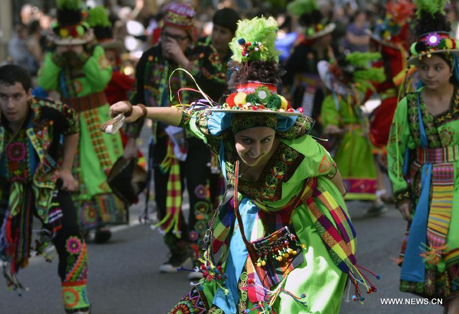 Thousands of dancers attend annual dance parade in NYC