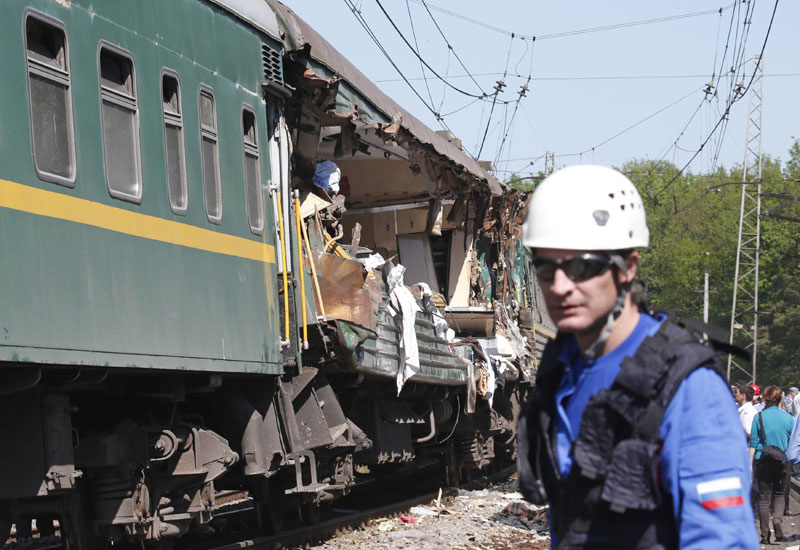 Six killed in train crash near Moscow